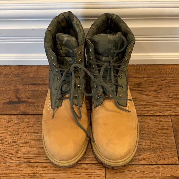 Timberland Premium 6 in Waterproof boot Wheat Nubuck W/ Camo Size 6 - Picture 6 of 6